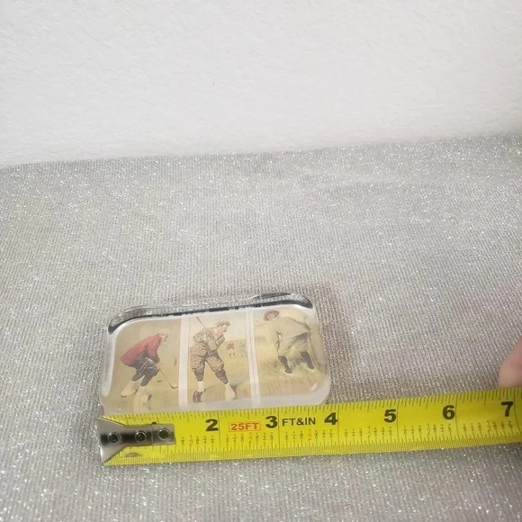 Vintage Golf Paperweight - Picture 4 of 5